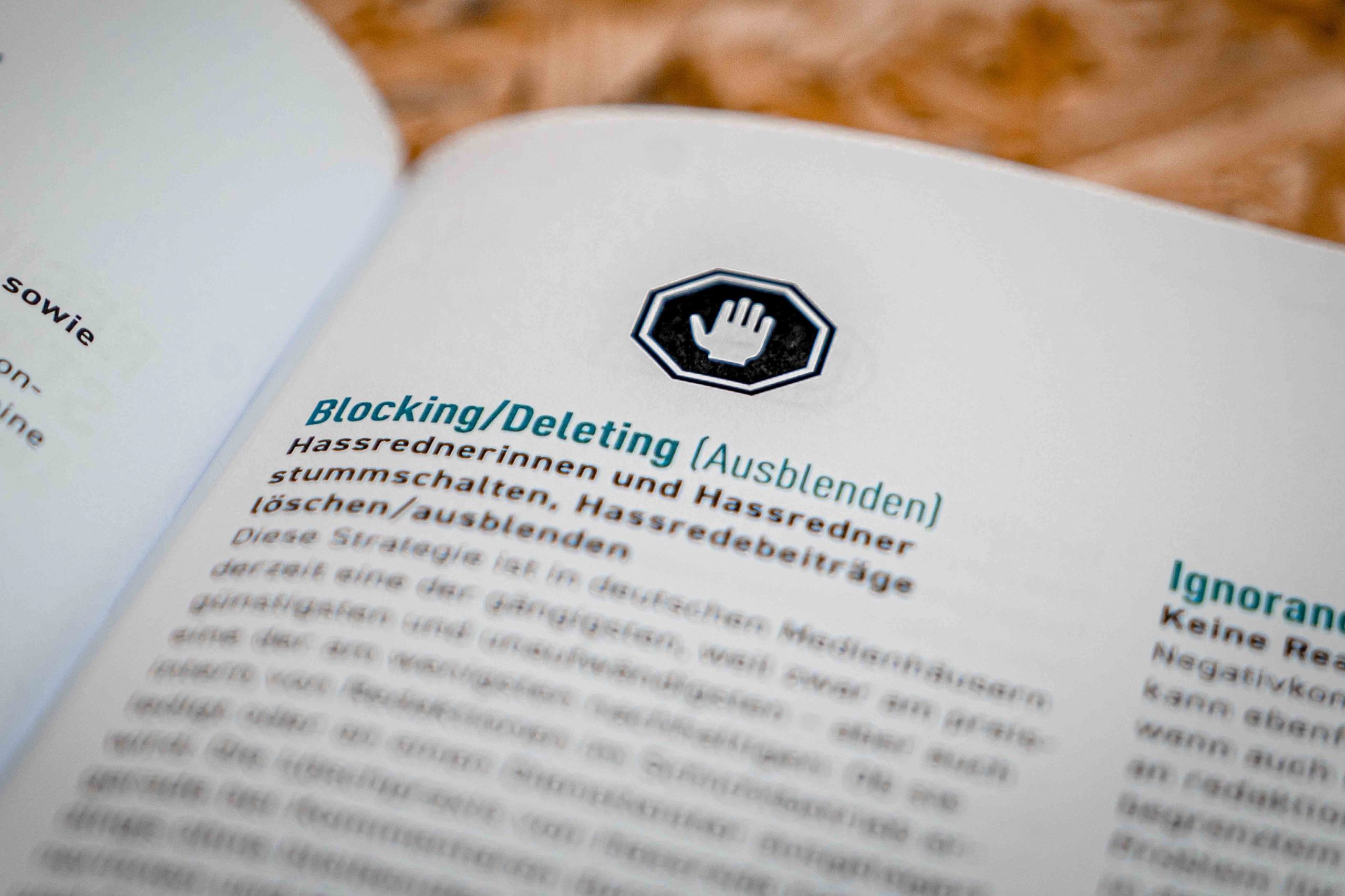 Dr. Stephan Bücker, Medienanwalt, Offshore Podcast, Hatespeech im Internet